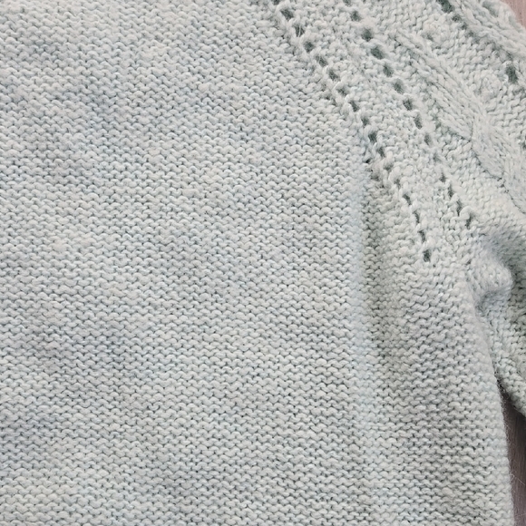 J.CREW Wool/Alpaca/Acrylic Mint Green Cable Knit Sweater Size S - Picture 8 of 10